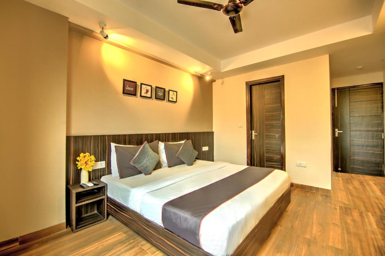 Artisan Rooms New Delhi Bagian luar foto