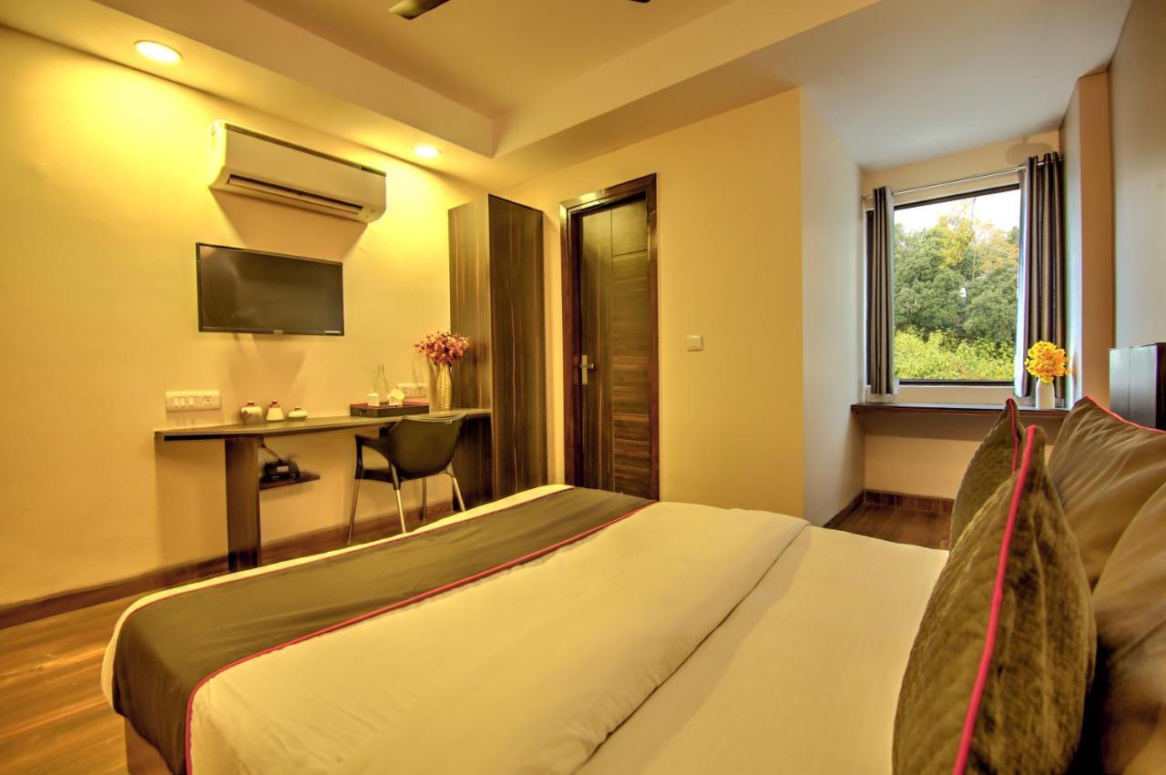 Artisan Rooms New Delhi Bagian luar foto