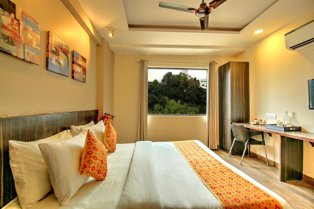 Artisan Rooms New Delhi Bagian luar foto